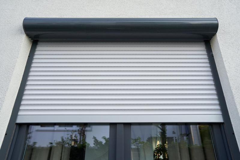Volets roulants &agrave; Alsting, confort et isolation assur&eacute;s